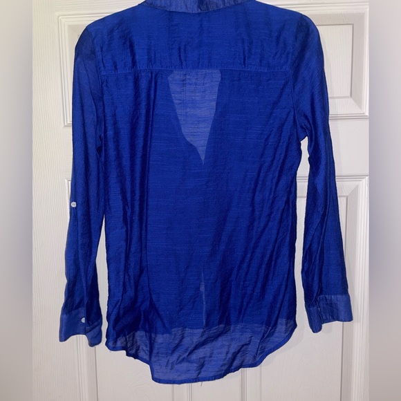 Blue Linen Button Down Top - Picture 2 of 3